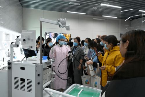 市中心医院西院消化内科病区护理人员在国家级第九期内镜清洗消毒培训班中荣获佳绩，彰显卓越护理服务能力